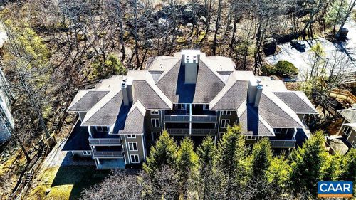 2084 Stone Rdg, Wintergrn Rst, VA, 22967-8239 | Card Image