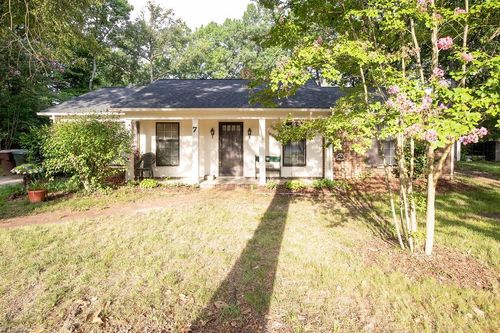 7 Coachman Court, Greensboro, NC, 27407 | Card Image