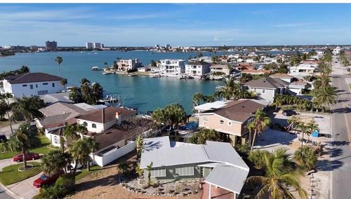 6407 1st Palm Pt, ST PETE BEACH, FL, 33706-2111 | Card Image