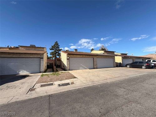 1219 Mews Lane, Las Vegas, NV, 89101 | Card Image