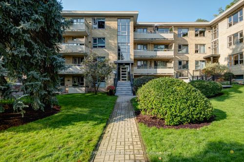 3-8 Corinth Gdns, Toronto, ON, M4P2N5 | Card Image