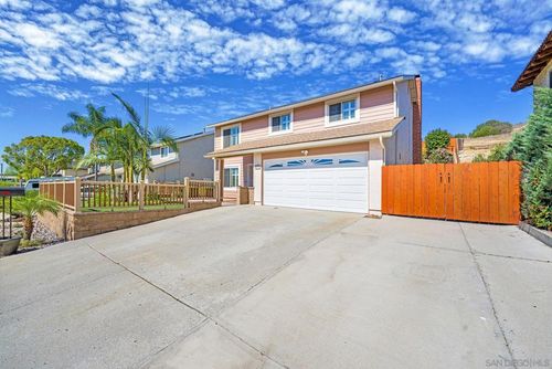 9874 Via Francis, Santee, CA, 92071-1537 | Card Image