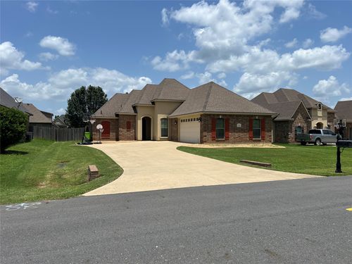 2728 Caplis Sligo Plantation Dr, Bossier City, LA, 71112-9800 | Card Image