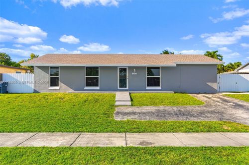 1-12621 Sw 264th St, Homestead, FL, 33032-7942 | Card Image