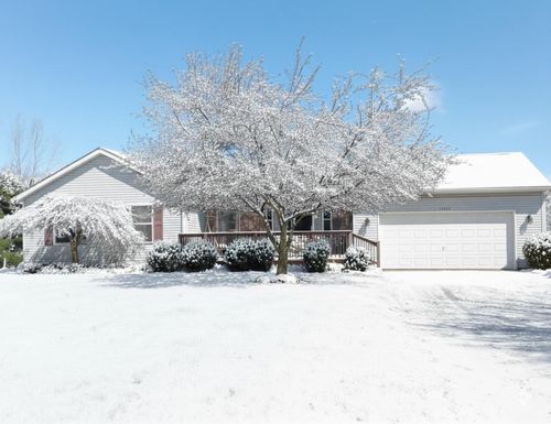 10790 Cedar River Estates Dr, Fowlerville, MI, 48836-9291 | Card Image