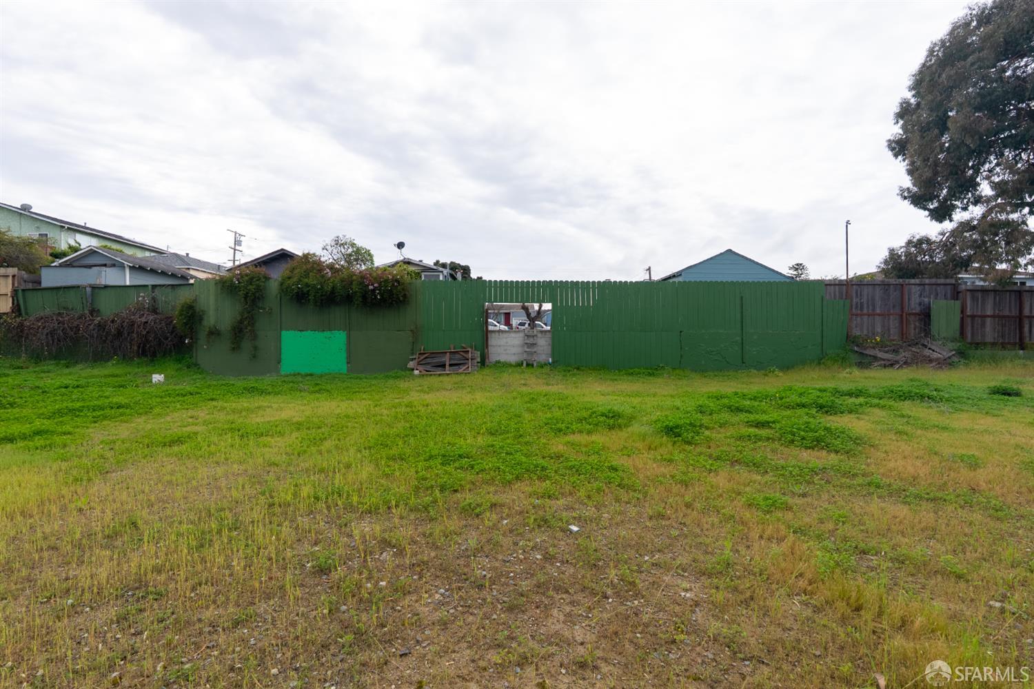 Land in San Bruno 4