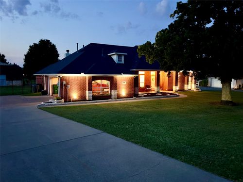 3009 Big Springs Dr, Joshua, TX, 76058-5743 | Card Image