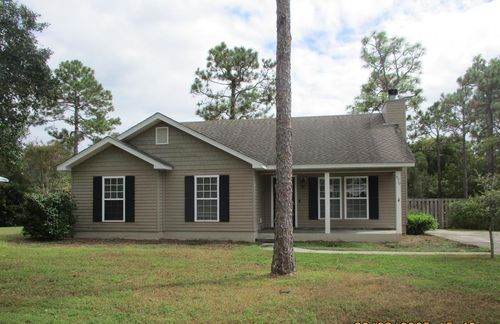 670 Longwood Ct, Eastpoint, FL, 32328-3592 | Card Image