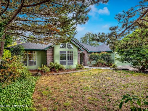 33726 Lake Front Dr, Warrenton, OR, 97146-7132 | Card Image