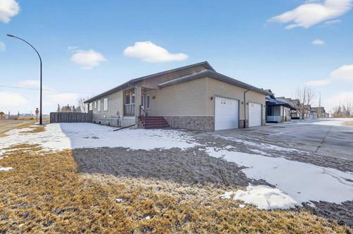 1 Destiny Way, Olds, AB, T4H0C5 | Card Image