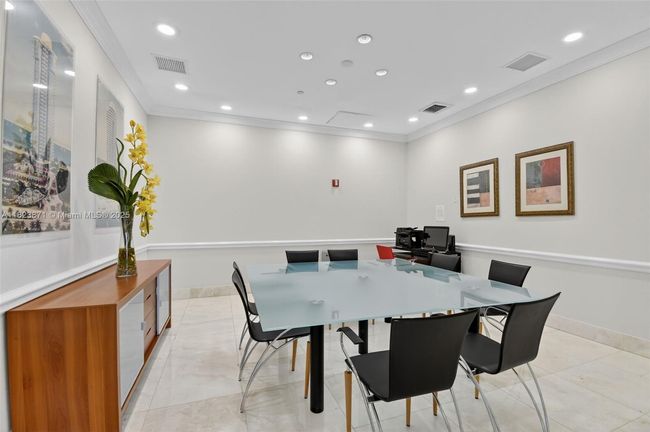 APT-1401 - 18671 Collins Ave, Condo with 3 bedrooms, 4 bathrooms and null parking in Sunny Isles Beach FL | Image 59