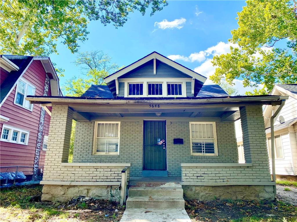 Woodland Ave, Kansas City, MO 64110
