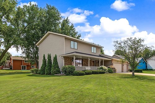 16205 Logarto Ln, Lakeville, MN, 55044-8773 | Card Image