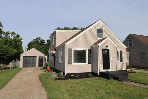 205 Virginia St, Mishawaka, IN, 46544-3550 | Card Image