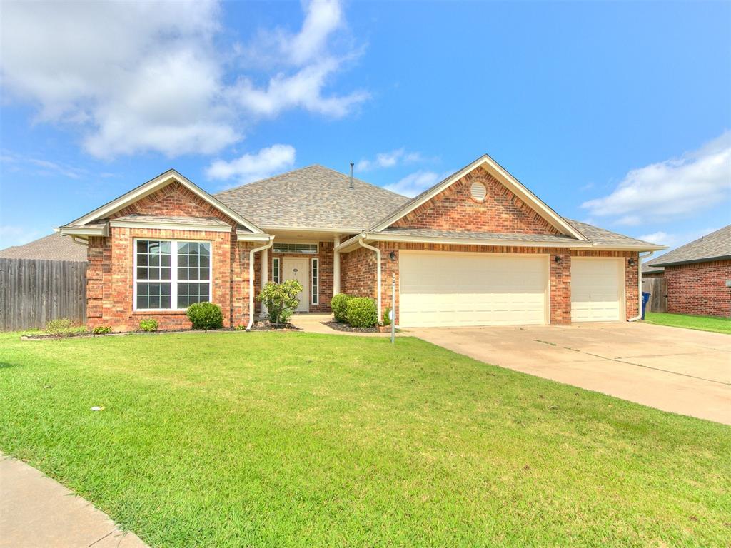 162nd Cir, Edmond, OK 73013