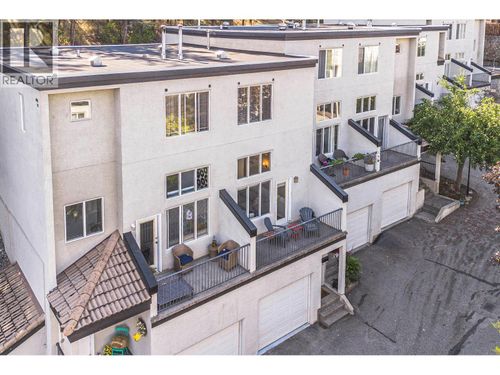 22-411 Aberdeen Dr, Kamloops, BC, V1S1X2 | Card Image