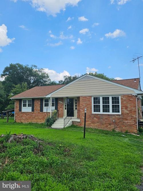 5109 Ox Rd, FAIRFAX, VA, 22030-4515 | Card Image