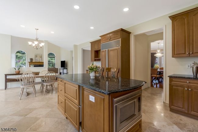 33 Briarwood Dr E, House other with 4 bedrooms, 3 bathrooms and null parking in Warren NJ | Image 13