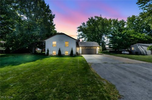 5704 Mccartney Rd, Sandusky, OH, 44870-1538 | Card Image