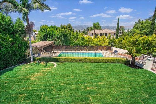 1001 W Las Palmas Dr, Fullerton, CA, 92835-1443 | Card Image