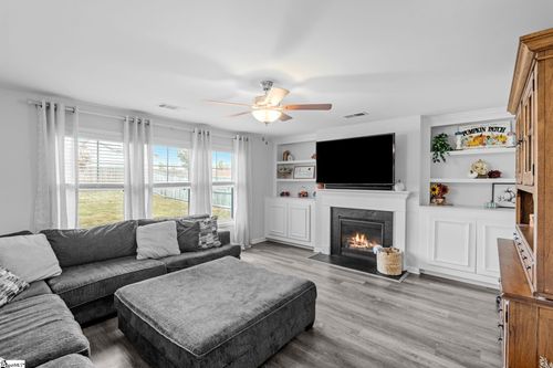 204 Callongton Dr, Piedmont, SC, 29673-5623 | Card Image