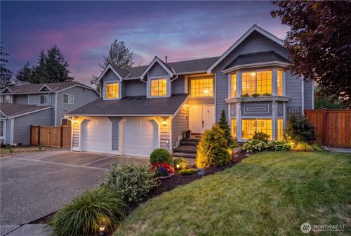 37243 20th Ave S, Federal Way, WA, 98003-7733 | Card Image