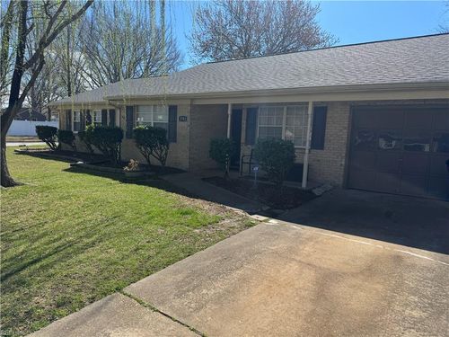 3701 Summer Pl, Virginia Beach, VA, 23453-2112 | Card Image