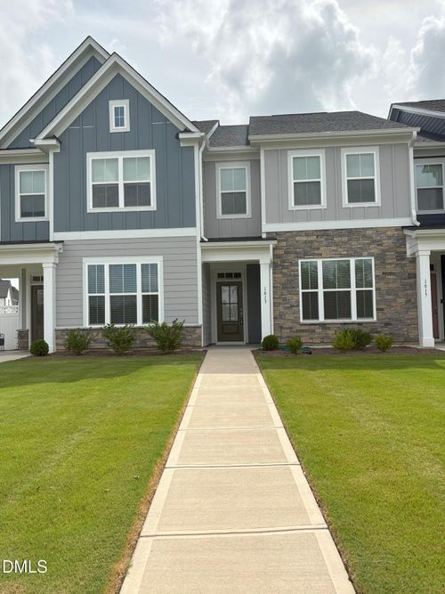 1613 Wendell Valley Blvd, Wendell, NC, 27591-6041 | Card Image