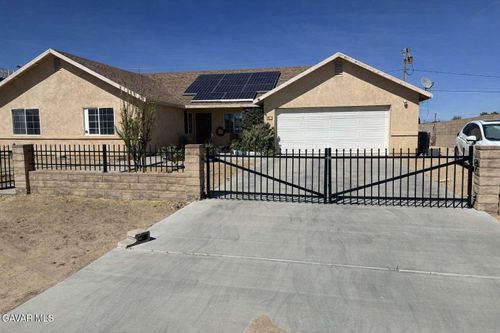 9901 Karen Ave, California City, CA, 93505 | Card Image