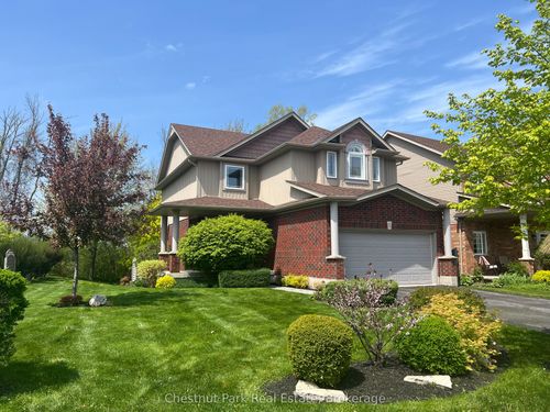 23 Chamberlain Cres, Collingwood, ON, L9Y0E3 | Card Image