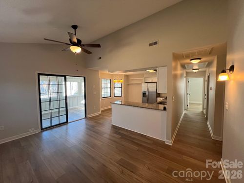 e-1-2774 Woodridge Dr, Fort Mill, SC, 29715-6315 | Card Image