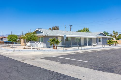 200` W Robertson, Ridgecrest, CA, 93555 | Card Image