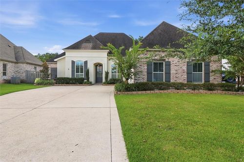 1013 Cypress Crossing Dr, Madisonville, LA, 70447-3249 | Card Image
