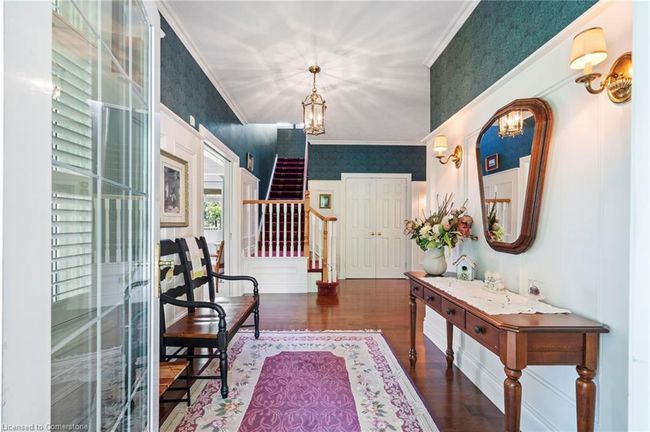 402 Progreston Rd, House other with 2 bedrooms, 4 bathrooms and 14 parking in Carlisle ON | Image 9
