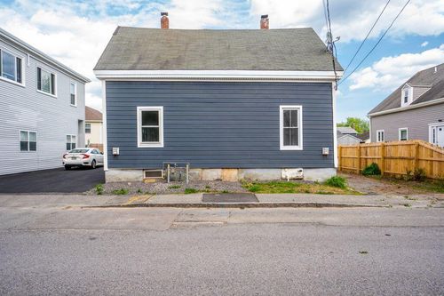 136-134 - 136 Sawyer St, South Portland, ME, 04106-2128 | Card Image