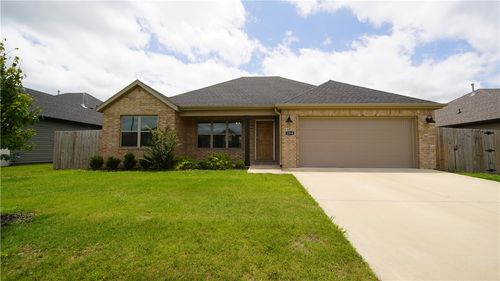 1904 E Hudson Dr, Siloam Springs, AR, 72761-6045 | Card Image