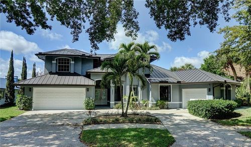 18421 Lake Bend Dr, Jupiter, FL, 33458-3800 | Card Image