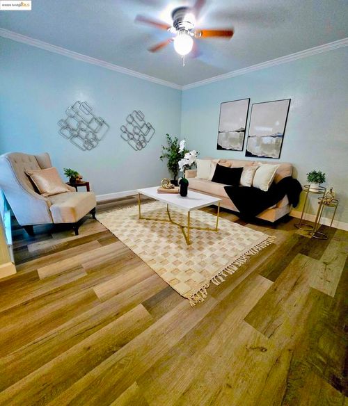 apt-d-2000 Laguna Cir, Concord, CA, 94520-2932 | Card Image