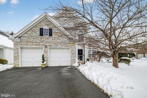 28 Coneflower Ln, WEST WINDSOR, NJ, 08550-2409 | Card Image