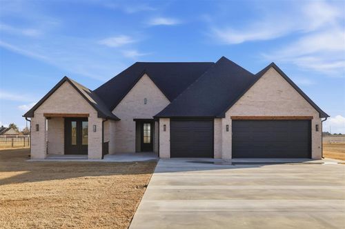 725 Karen Ave, Stillwater, OK, 74075-1238 | Card Image