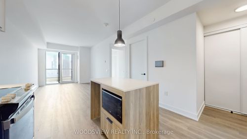2709-185 Enfield Pl, Mississauga, ON, L5B3Y7 | Card Image