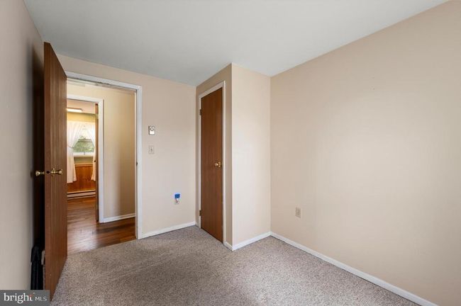 402 Fegan Rd, House other with 3 bedrooms, 1 bathrooms and null parking in BUNKER HILL WV | Image 13