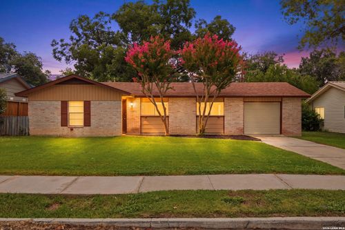 3514 Fieldstone Dr, San Antonio, TX, 78217-2839 | Card Image