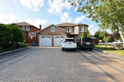 298 Hoover Dr, Pickering, ON, L1V5S1 | Card Image
