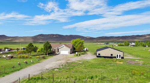 13585 N 10000 W, Tremonton, UT, 84337-8000 | Card Image