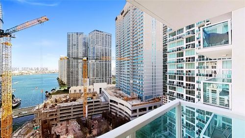 2408-31 Se 5th St, Miami, FL, 33131-2503 | Card Image