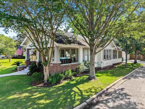 903 S Pensacola Ave, Atmore, AL, 36502-3642 | Card Image