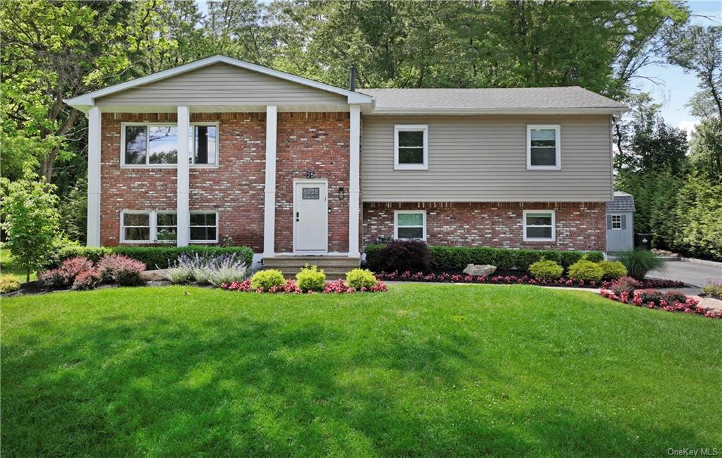 Lawrence Pl, Spring Valley, NY 10977
