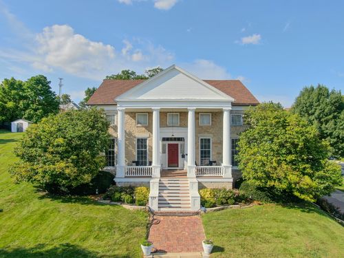 224 E 6th St, Davenport, IA, 52803-5519 | Card Image