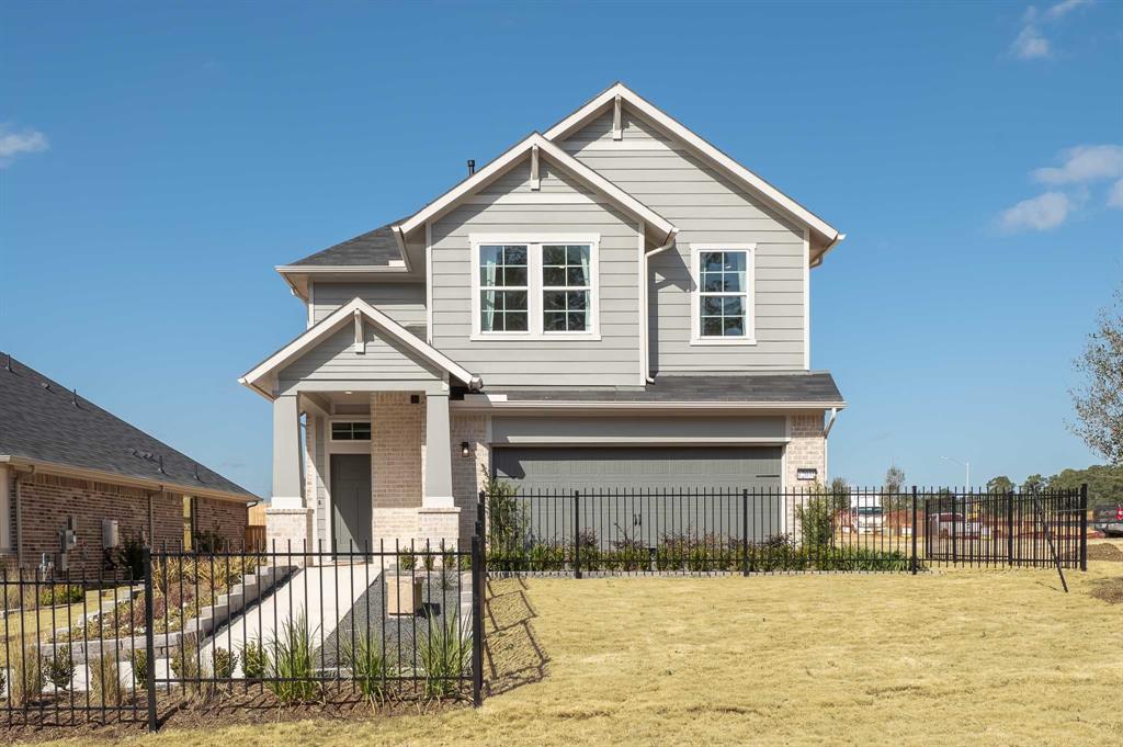 Moonlight Path Dr, Conroe, TX 77304